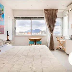 Bed & Breakfast Donna Lucia, Naples