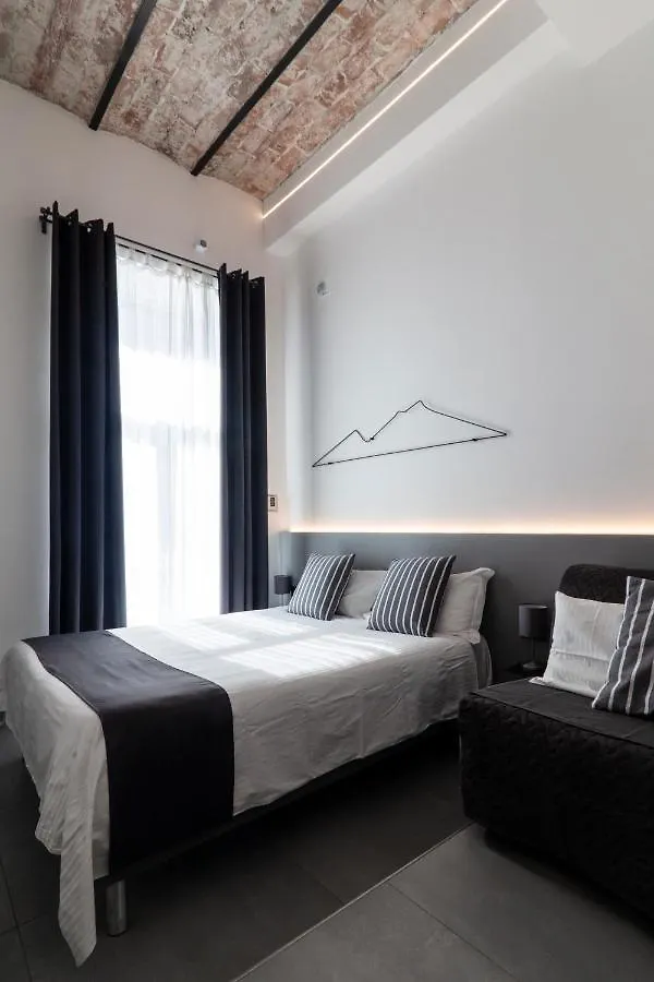 Vesucharme Suite Luxury Room Neapel